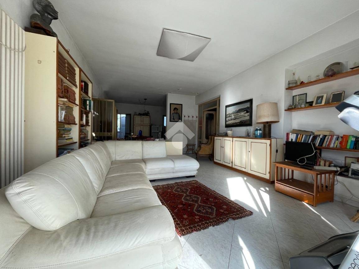 Villa in vendita a Massa