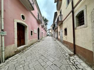Zona