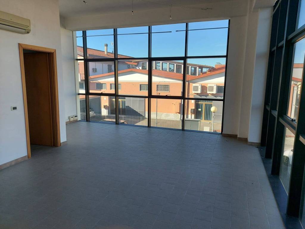 Ufficio - studio in vendita, crociata, sarzana