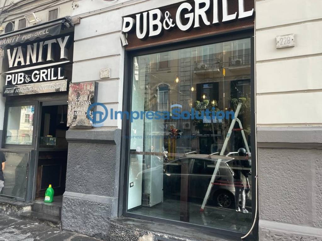 Locale commerciale corso giuseppe garibaldi, tribunali, napoli