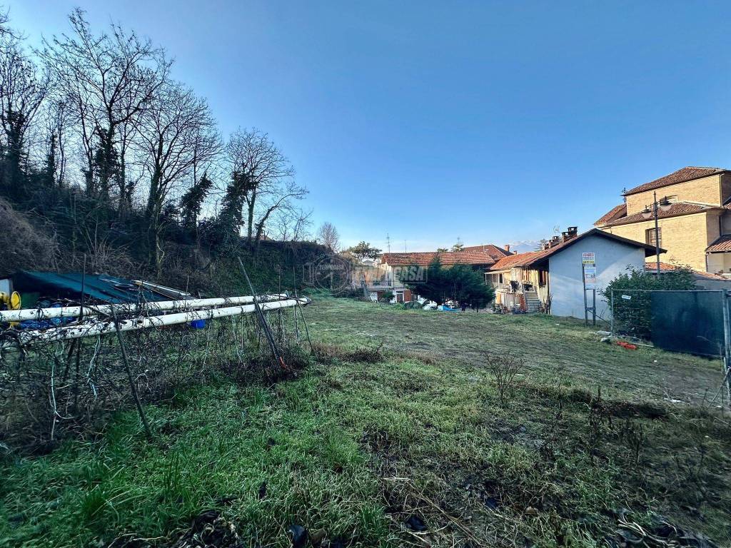 Terreno edificabile piazza san bartolomeo, borgo nuovo - castello, rivoli