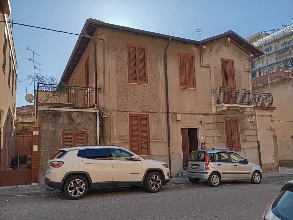 Palazzo - edificio via italia, santa caterina - san brunello, reggio calabria