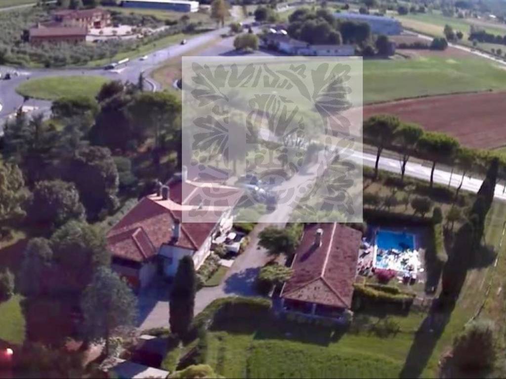 Villa plurifamiliare, buono stato, 1075 m², Palazzolo dello Stella | 5+ locali | 1075 m²