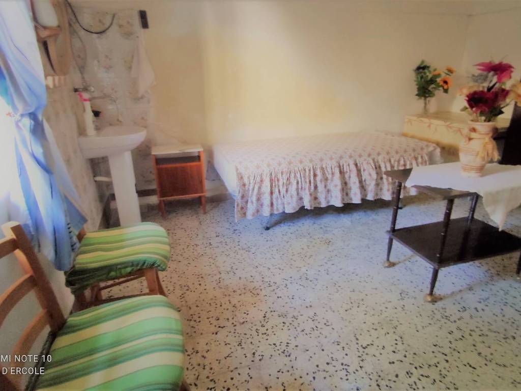 Salone