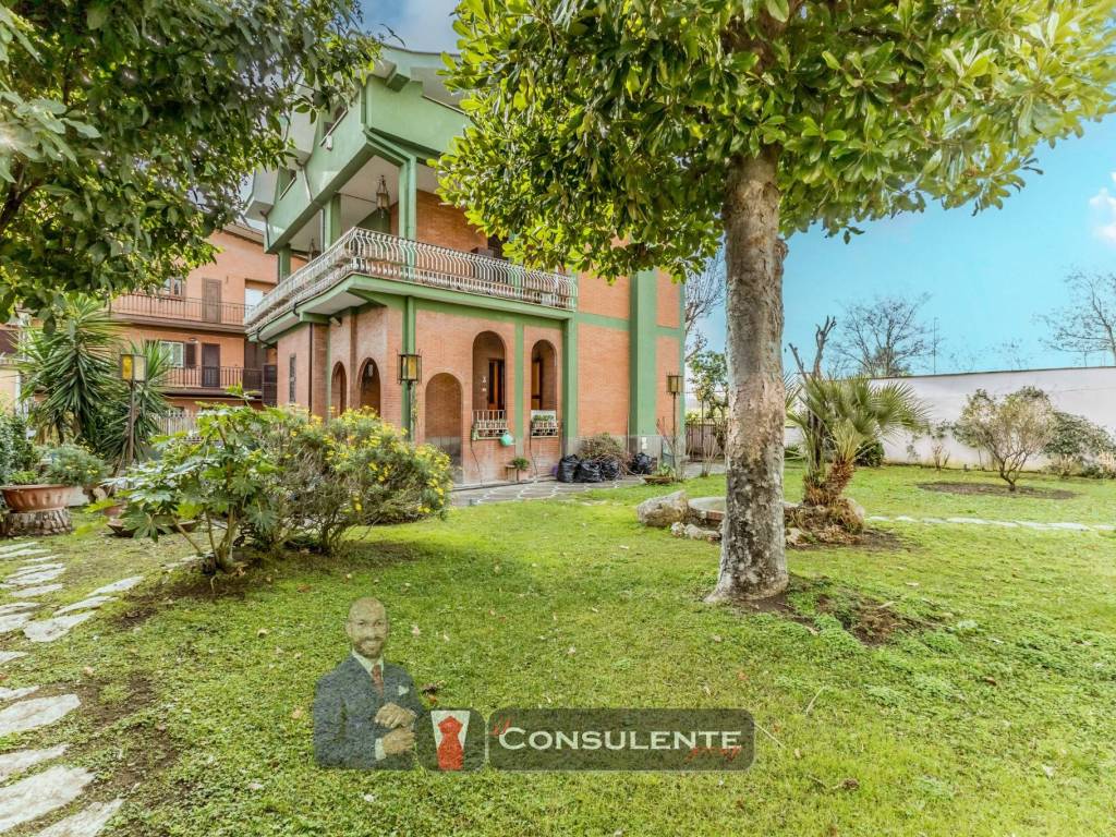 Casa Rondini Roma Vendita Villa unifamiliare in via delle Rondini 88 Roma. Buono stato ...