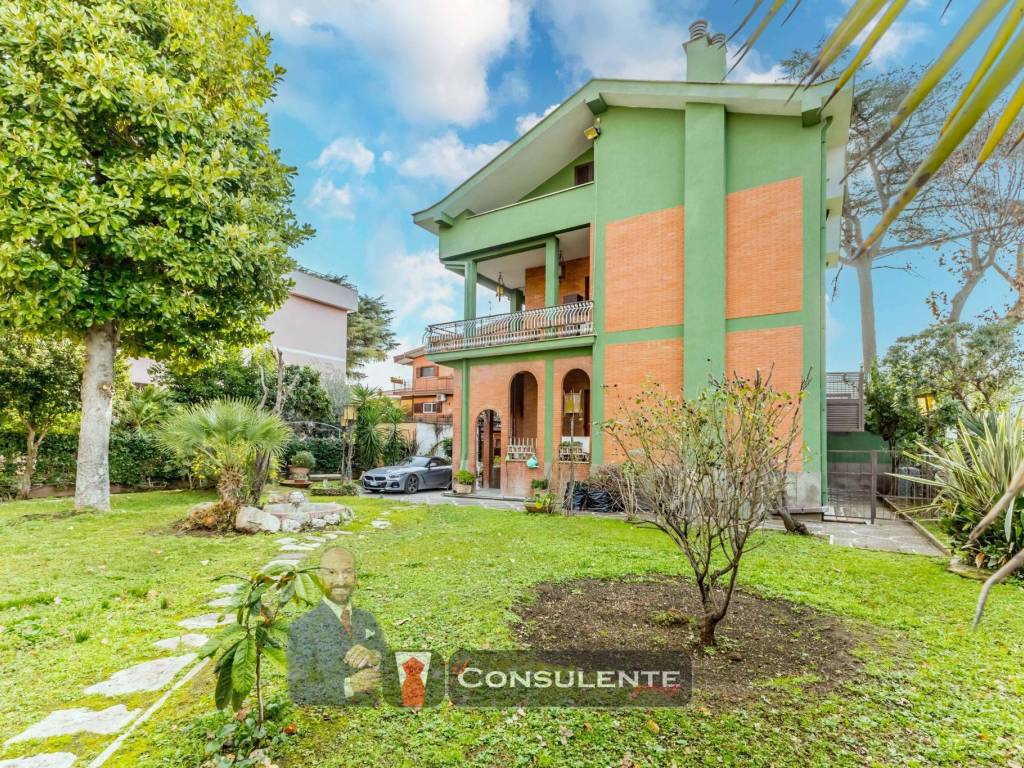 Casa Rondini Roma Vendita Villa unifamiliare in via delle Rondini 88 Roma. Buono stato ...