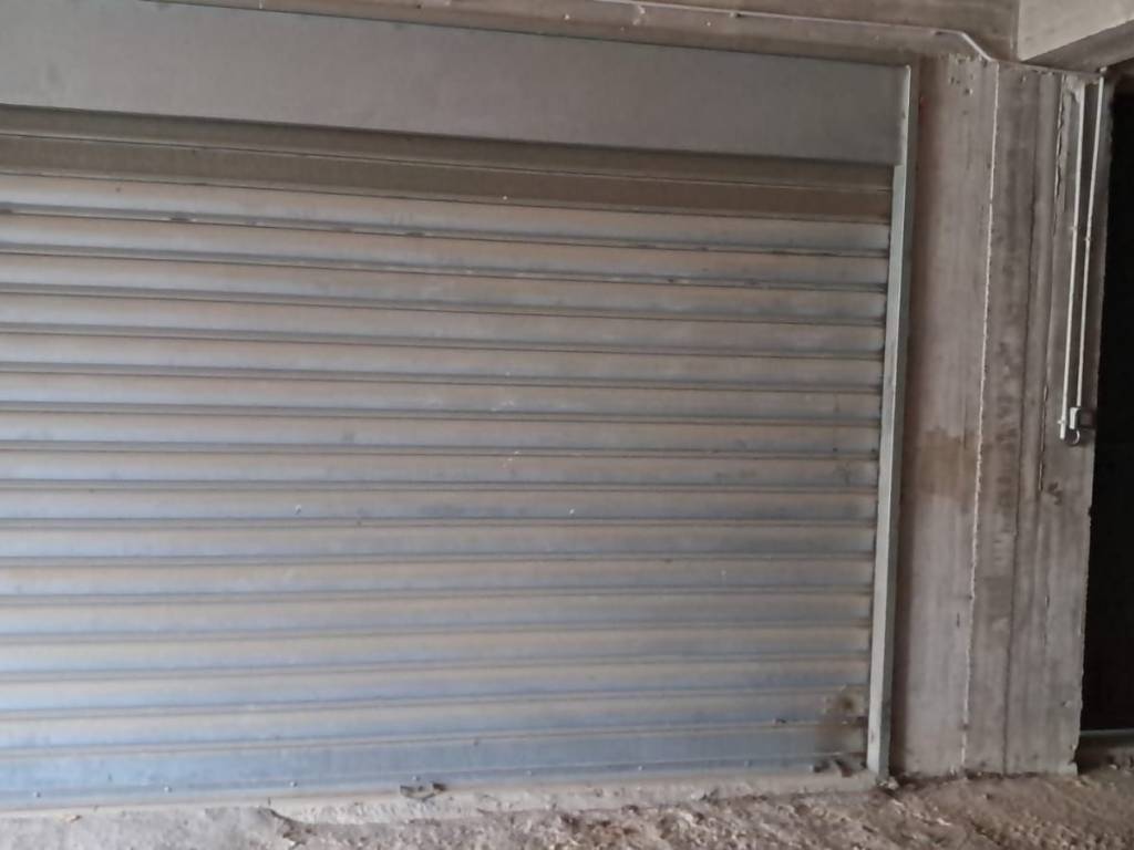 Garage - box via toppa 12, contrada