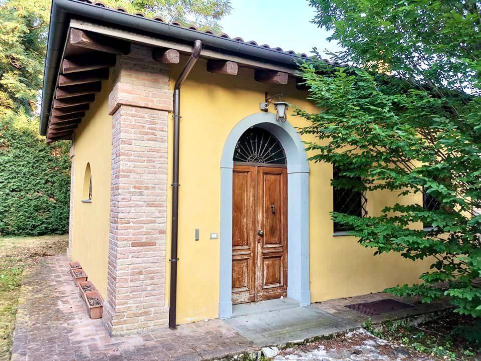 Villa a schiera via seragnoli, san vitale - roveri, bologna