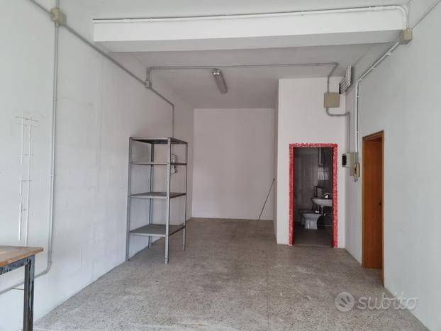 Garage - box via picena, 3, 63813 san lorenzo italia, san lorenzo, monte urano
