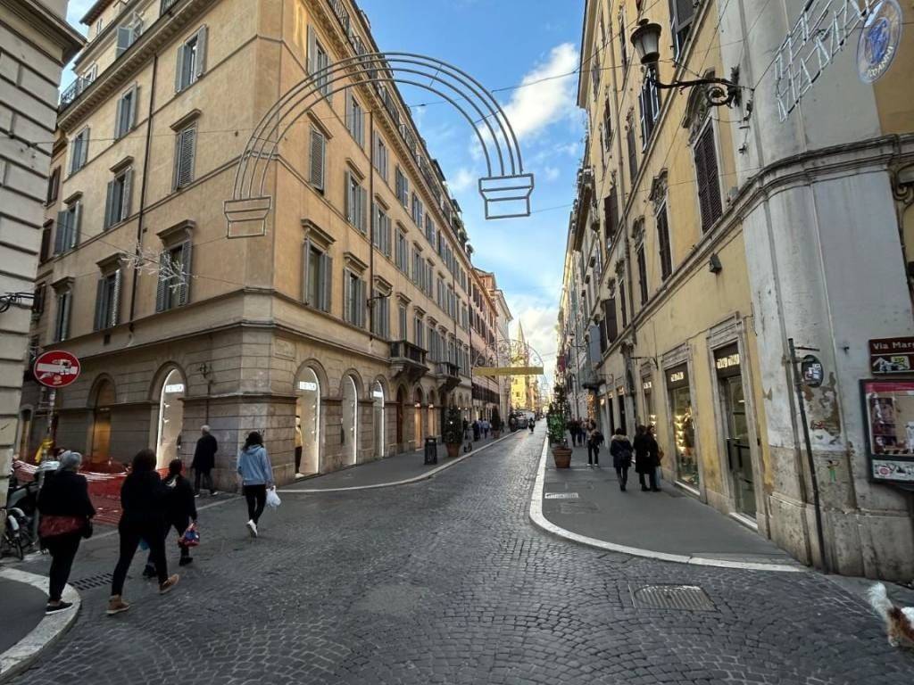 Magazzino - deposito via vittoria 41, spagna, roma