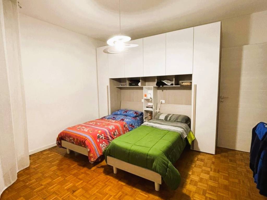 Stanza doppia via agostino depretis 2, padova