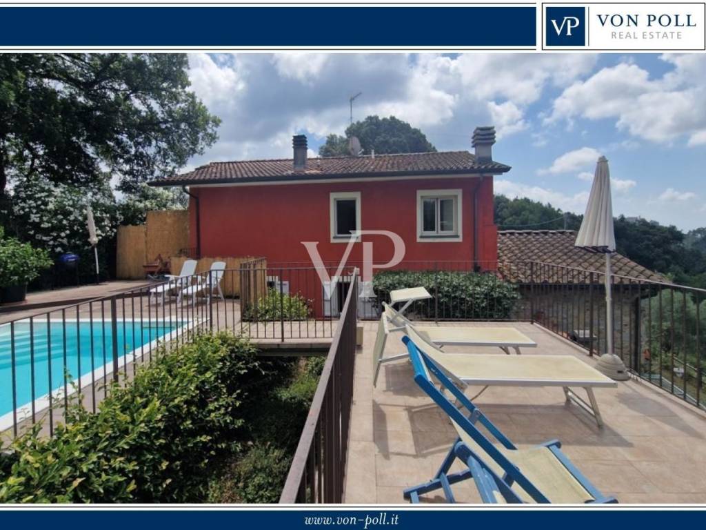 Villa a schiera via caldareccia, camaiore paese, camaiore