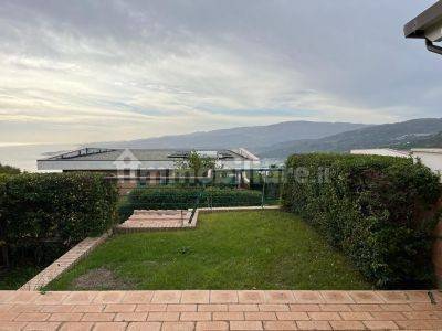 Villa plurifamiliare villaggio serra di mare, caminia, stalettì