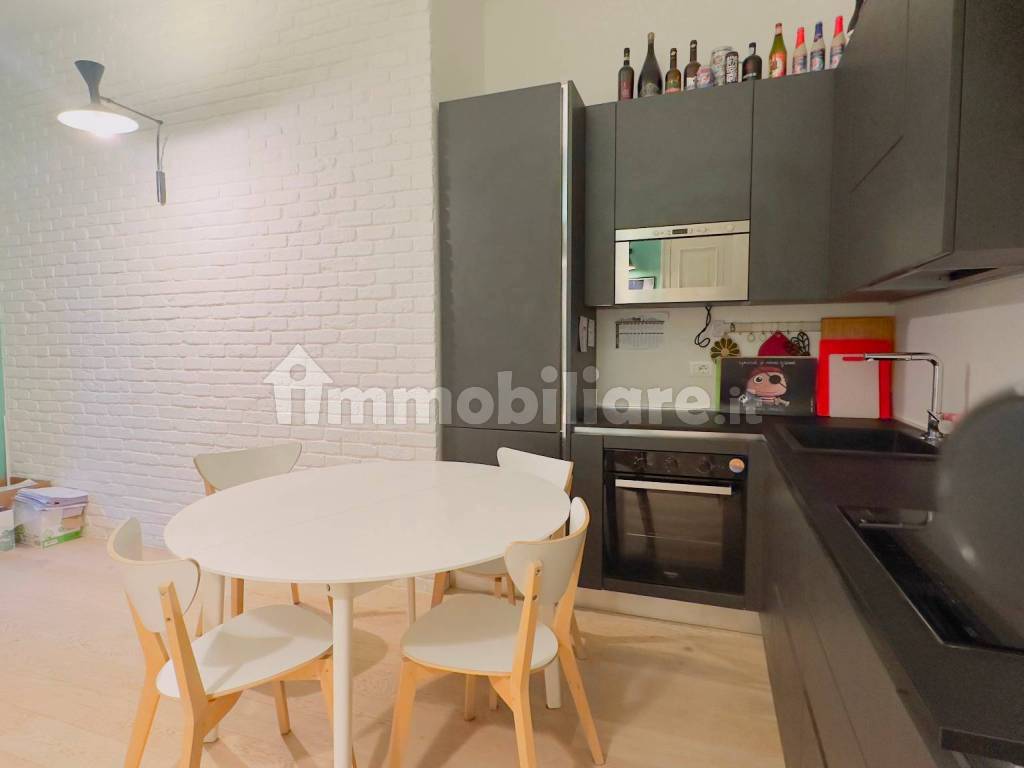 Vendita Appartamento Torino. Trilocale in via Sant'Antonio da Padova 2