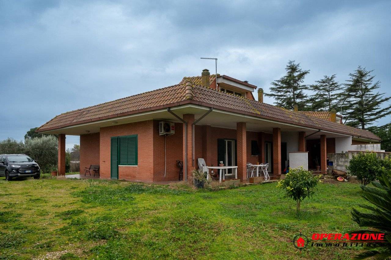Villa in vendita a Roma