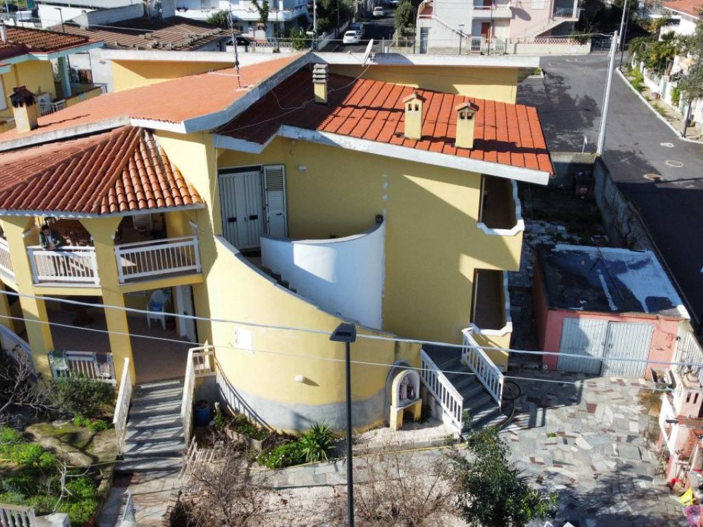 Appartamento via francia, san giovanni, posada