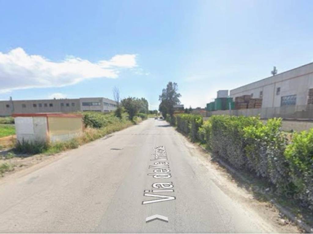 Capannone via delle industrie, acerra