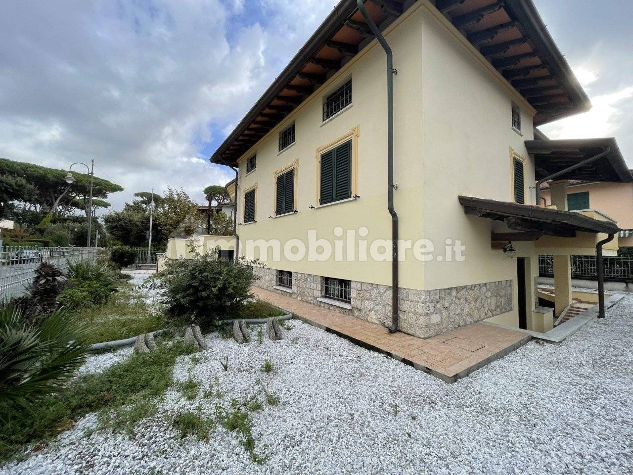 Villa in vendita a Pietrasanta