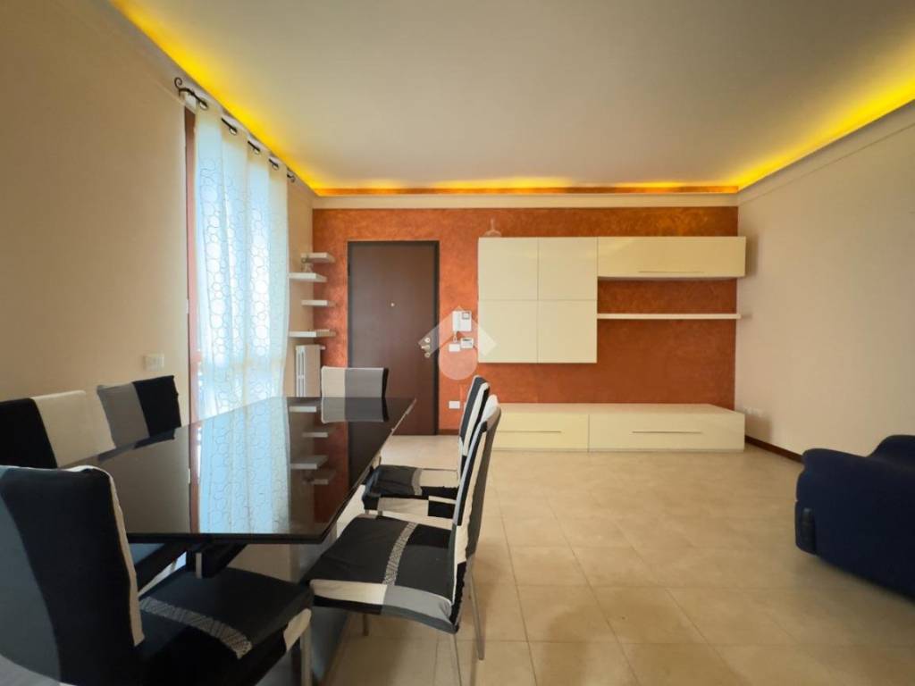 Salone