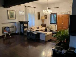 Salone