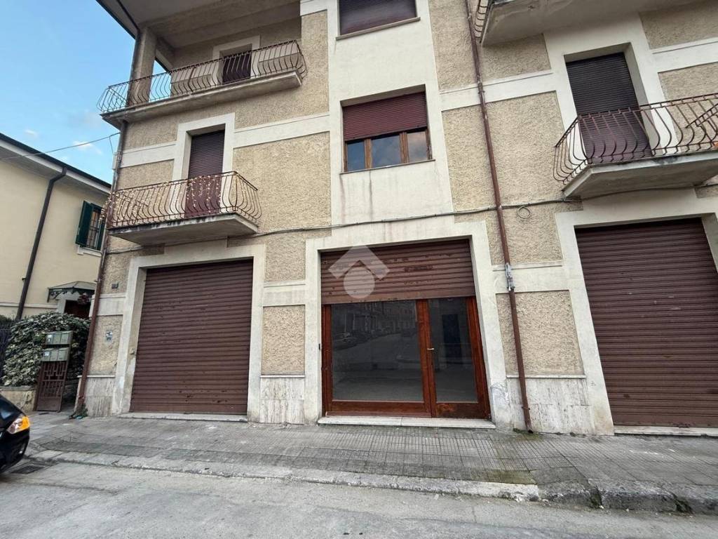 Magazzino - deposito via piemonte, centro, sora
