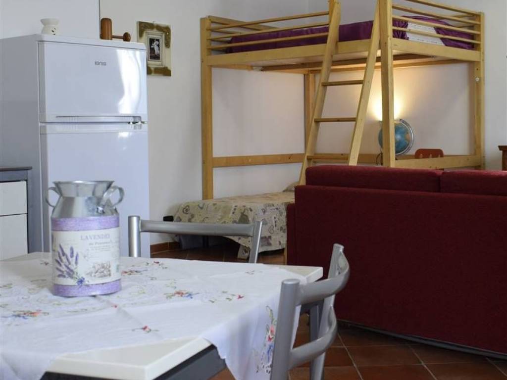 Stanza doppia via carlo armellini 30, vigevano