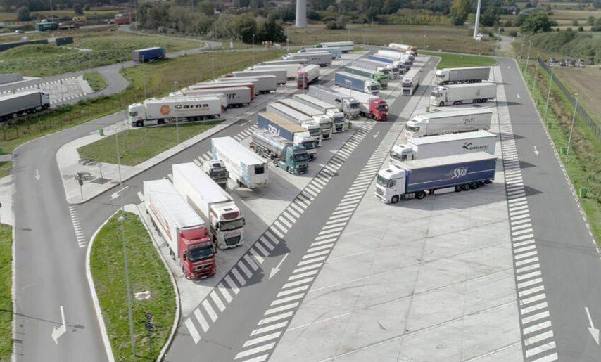 Posto auto - moto strada provinciale ischitella-trentola, asi - ponte riccio, giugliano in campania