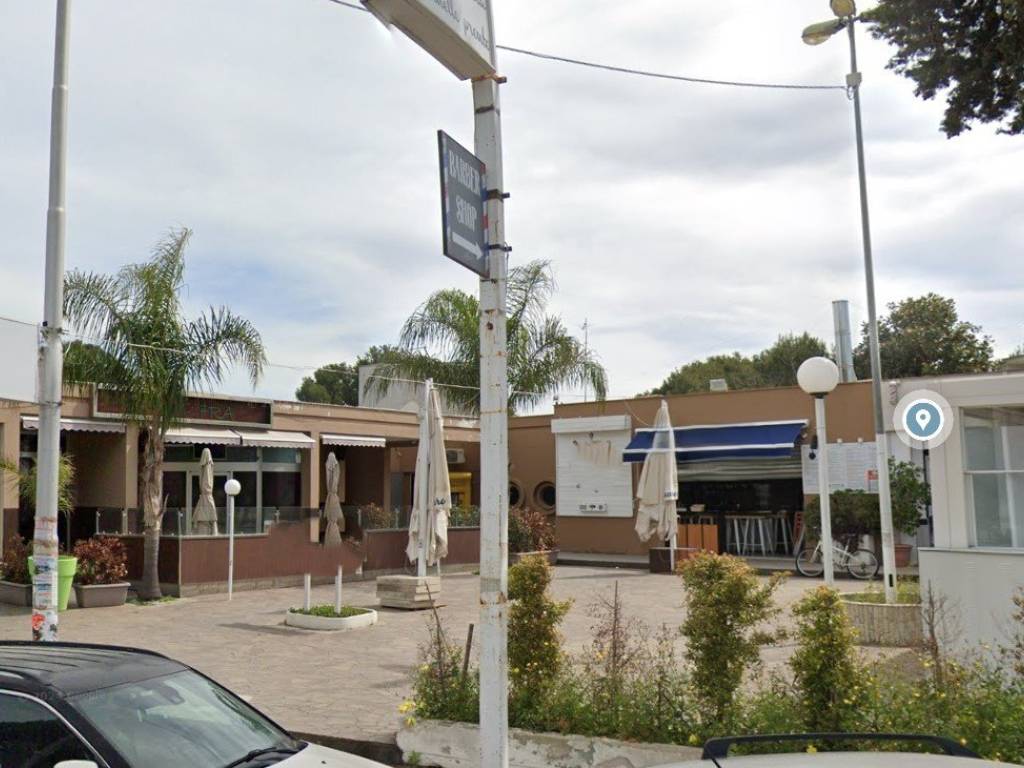 Locale commerciale viale jonio 541, san vito - carelli, taranto