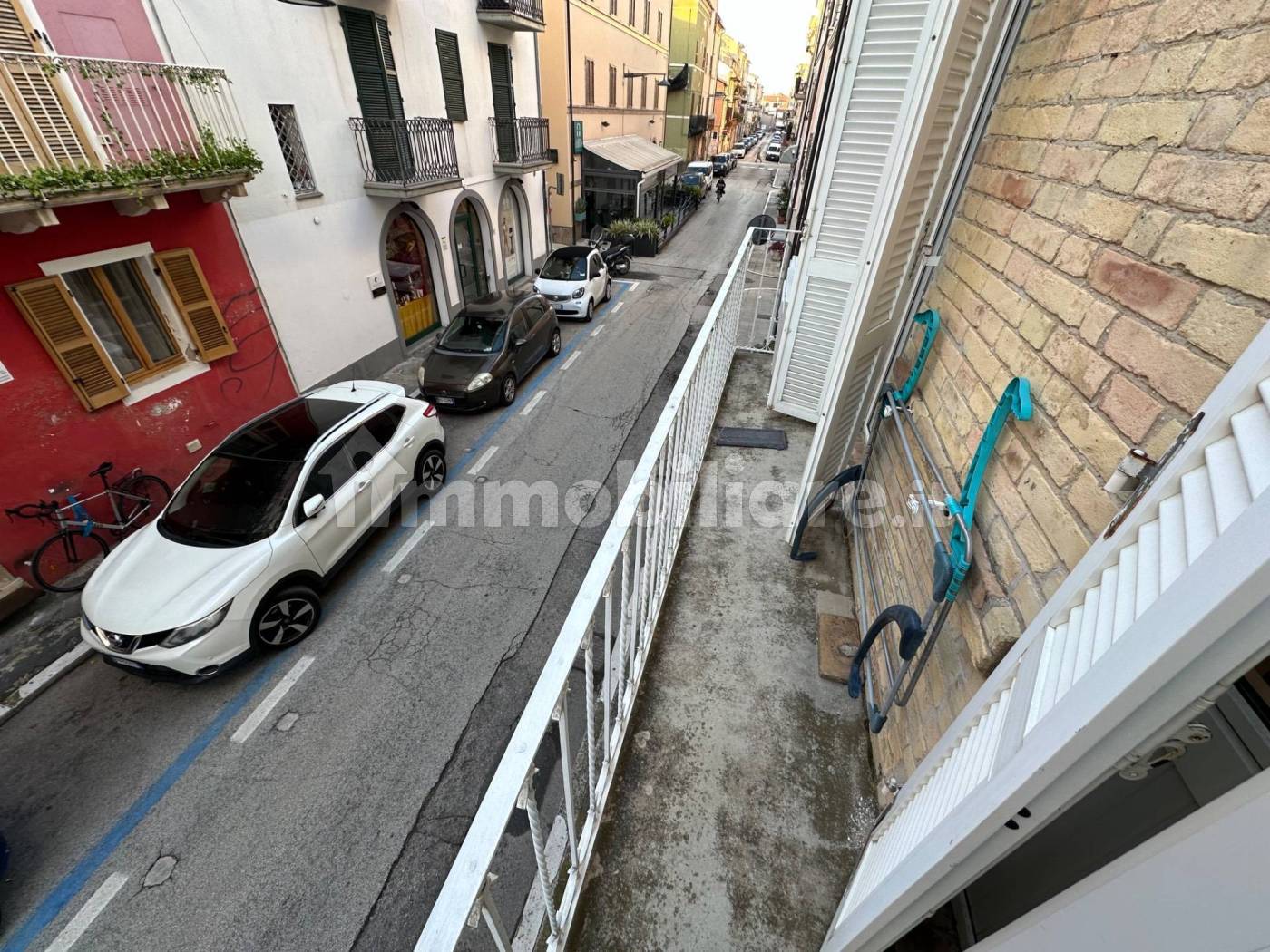 Zrekonstruovaný samostatný dům v centru San Benedetto del Tronto - 5