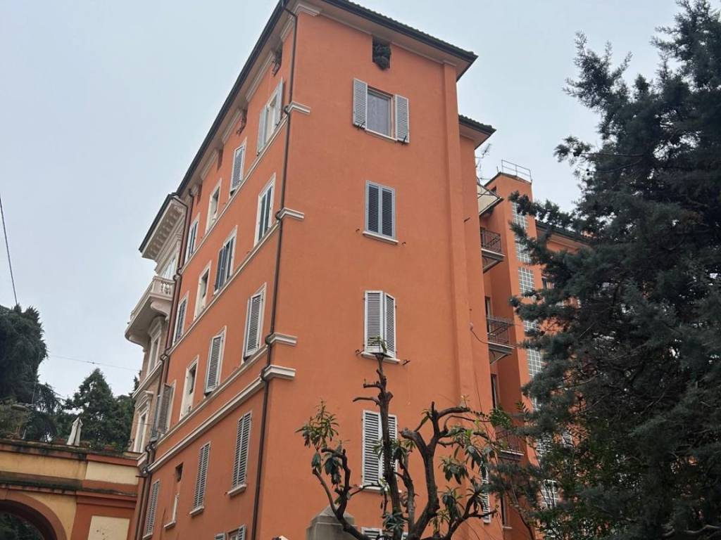 Stanza singola via paolo giovanni martini, bologna