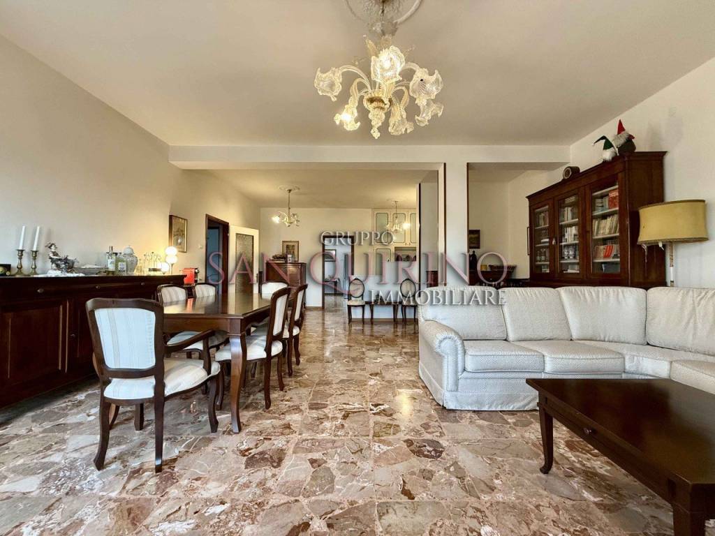 Trilocale viale orefice 6, centro, viadana