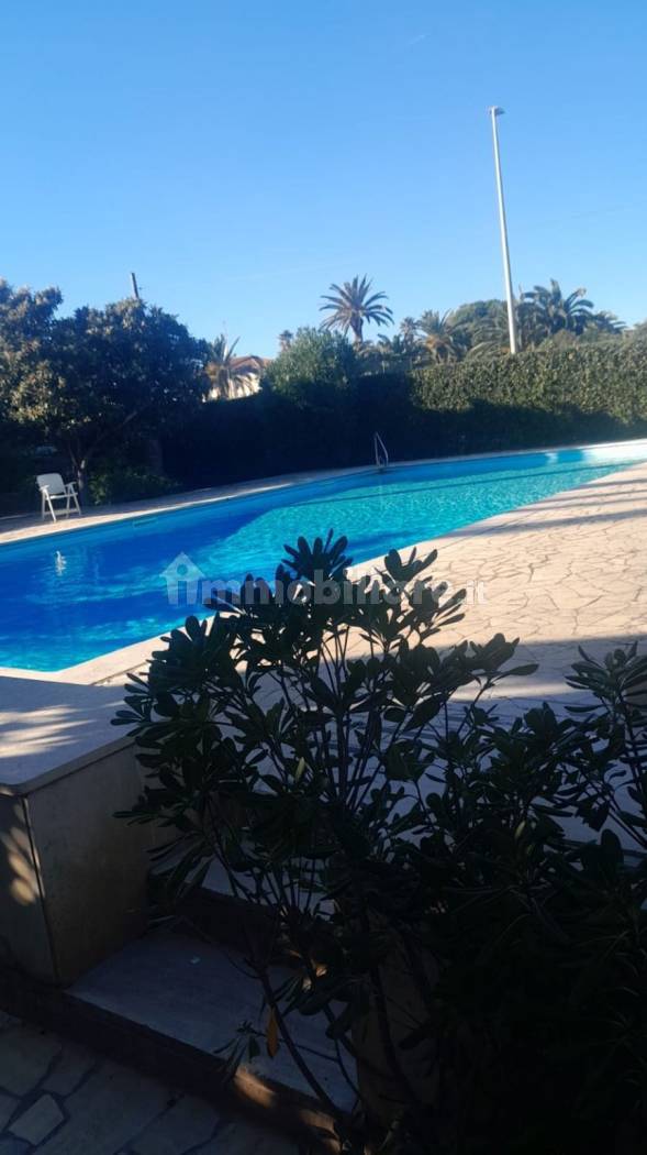 Villa in affitto a Fiumicino