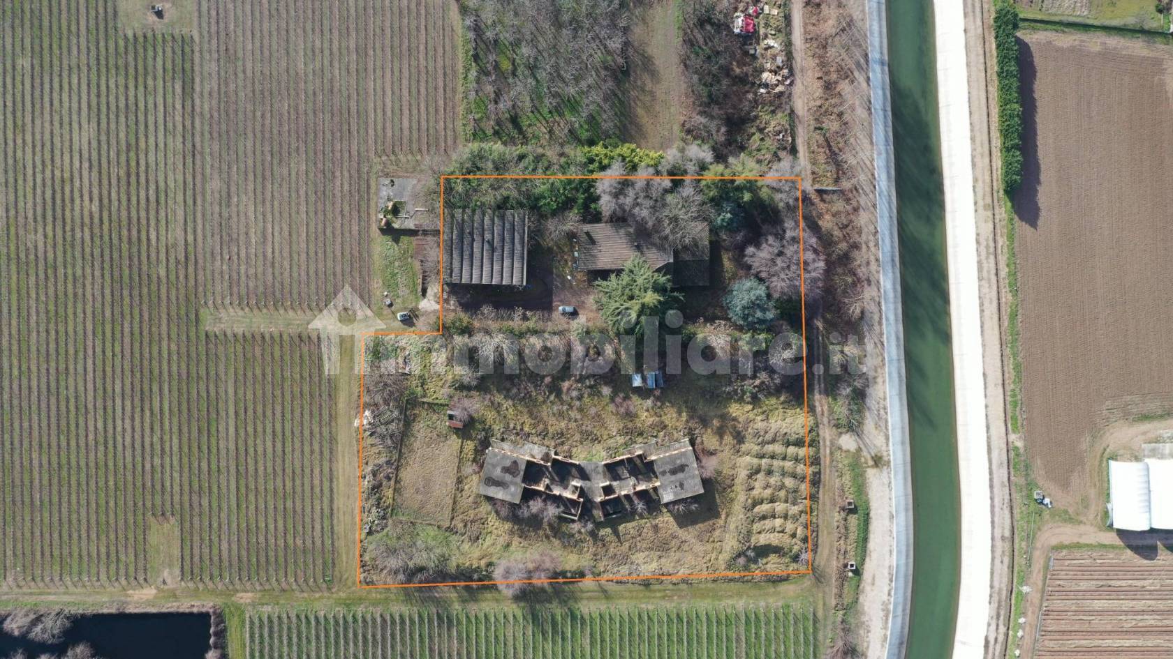 Casa indipendente in vendita a Veronella