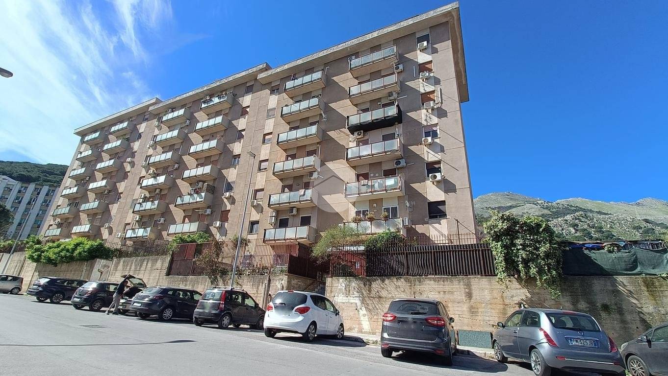 Appartamento in vendita a Palermo
