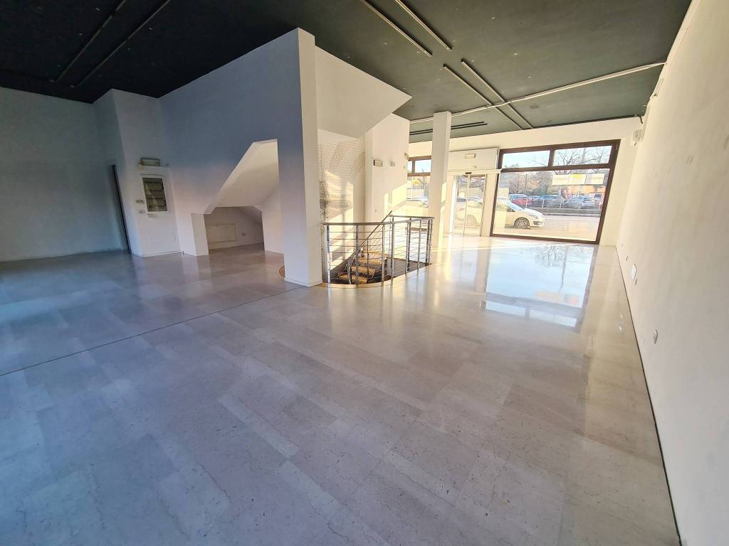 Locale commerciale corso milano, borgo milano, verona