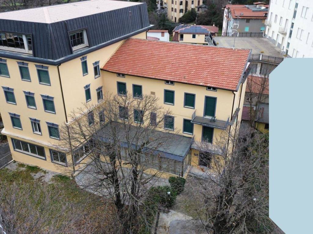 Albergo via SantEmiliano 2, Fiuggi, Rif. 117273771 - Immobiliare.it