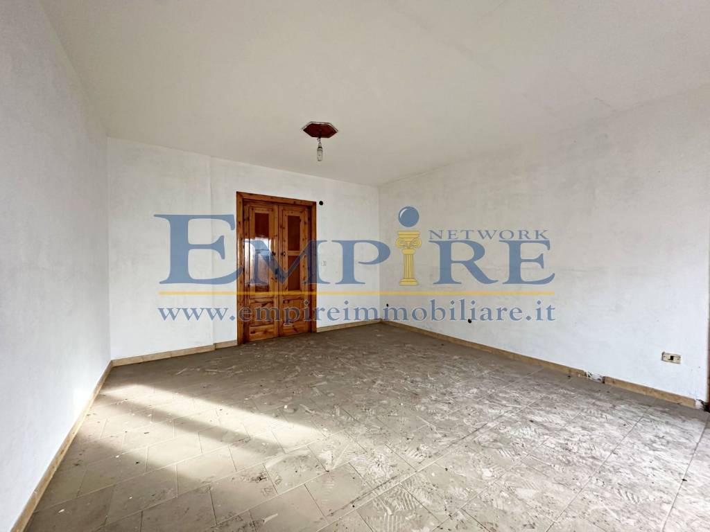 Stanza non arredata