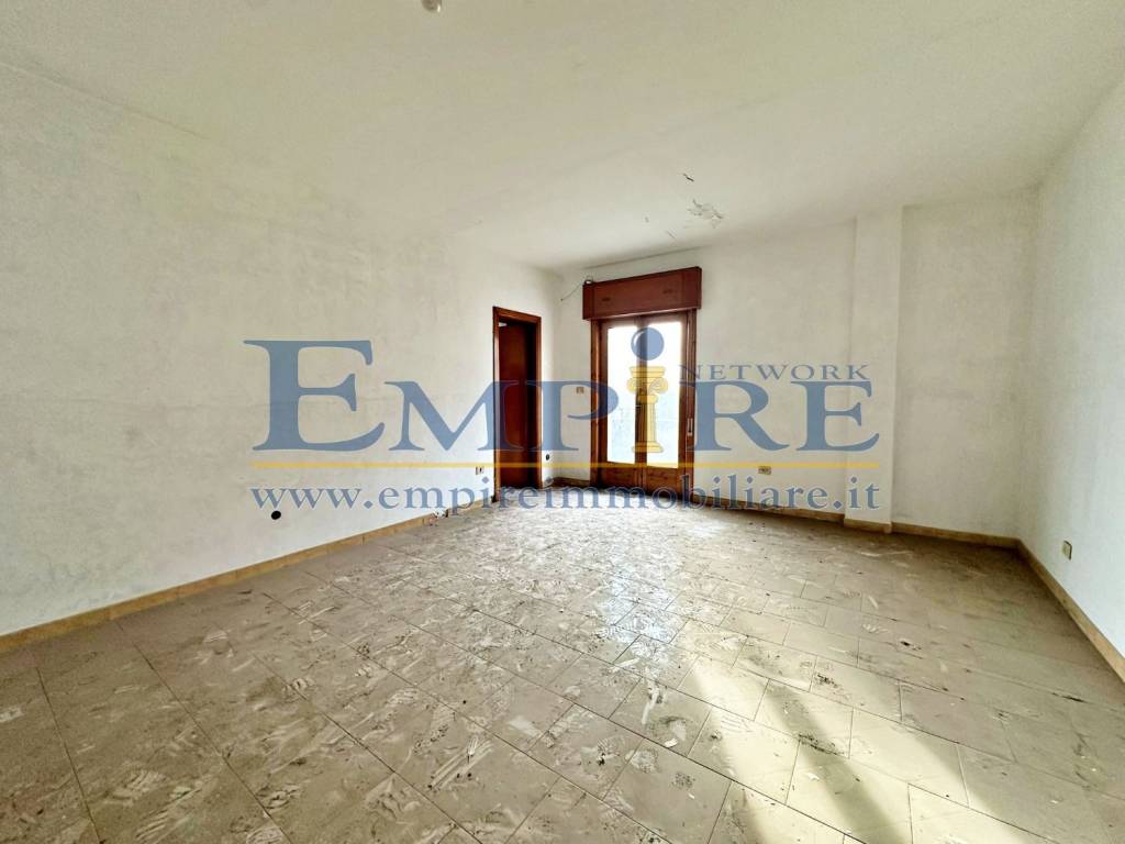 Stanza non arredata