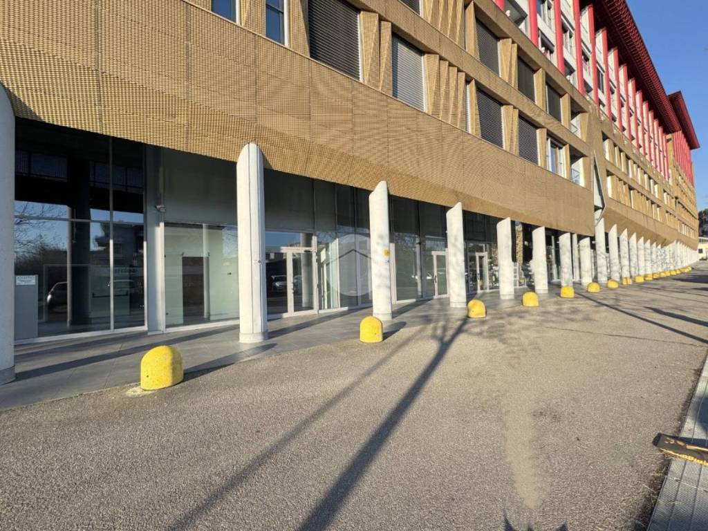 Locale commerciale via dalmazia, don bosco, brescia