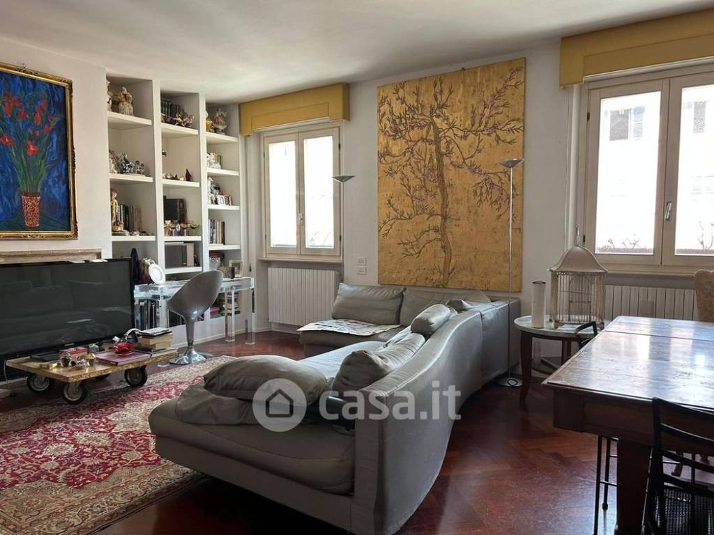 Salone