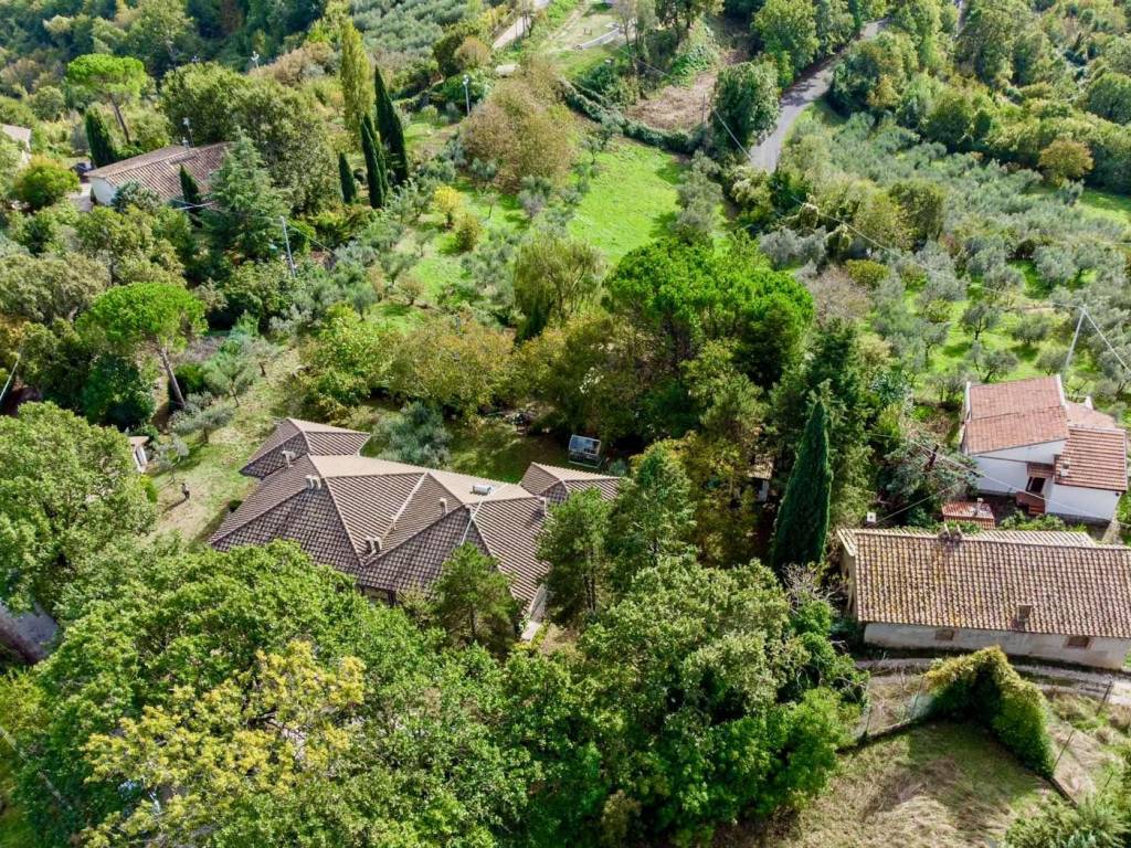 Casale, da ristrutturare, 600 m², torricella in sabina