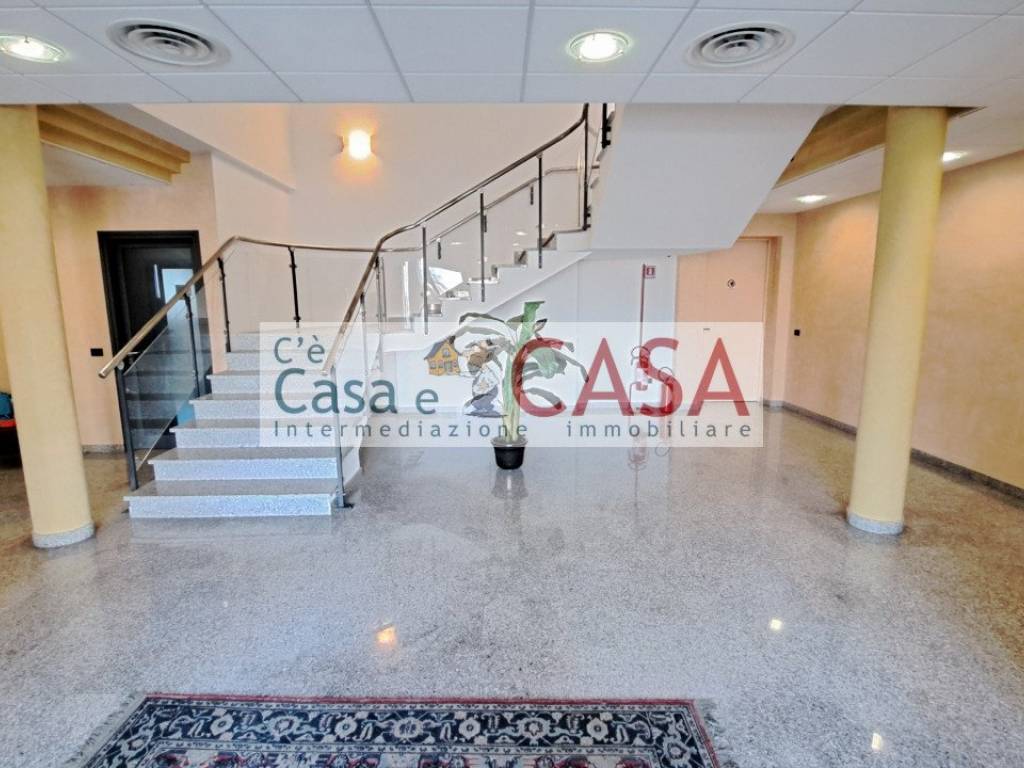 Capannone via pelosa, caselle, selvazzano dentro