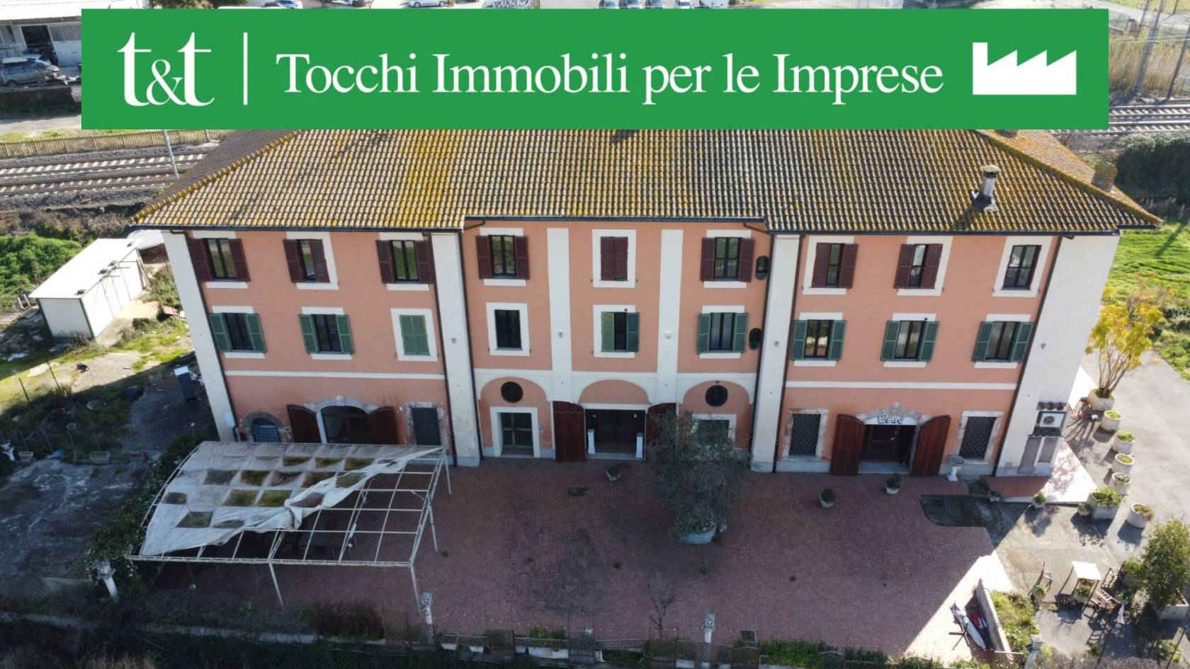 Palazzo - Edificio in vendita a Roma