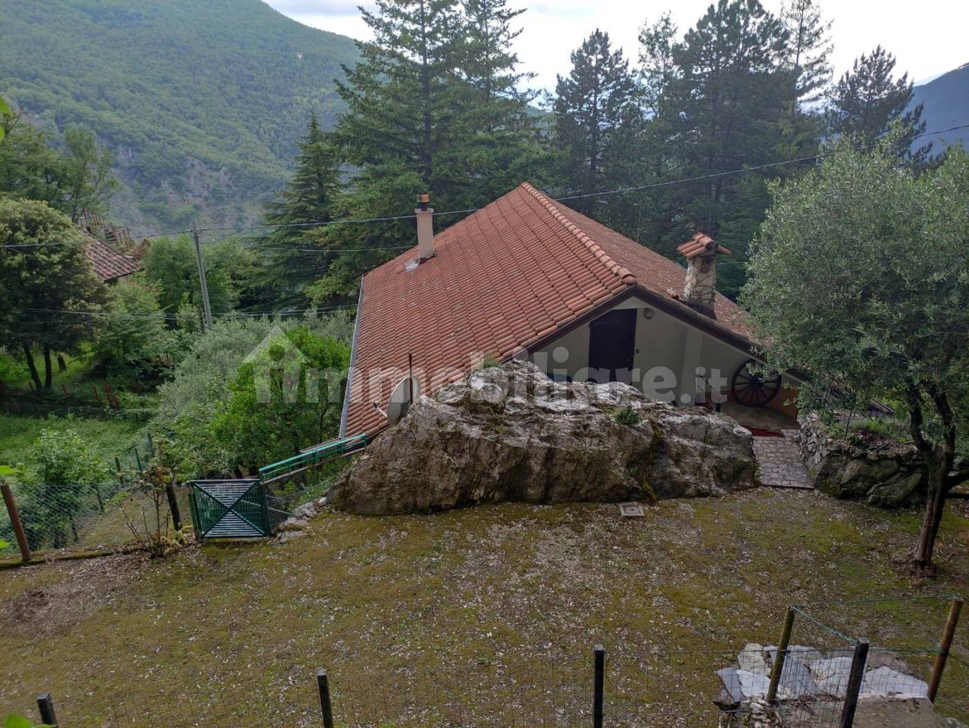 Villa in vendita a Massa