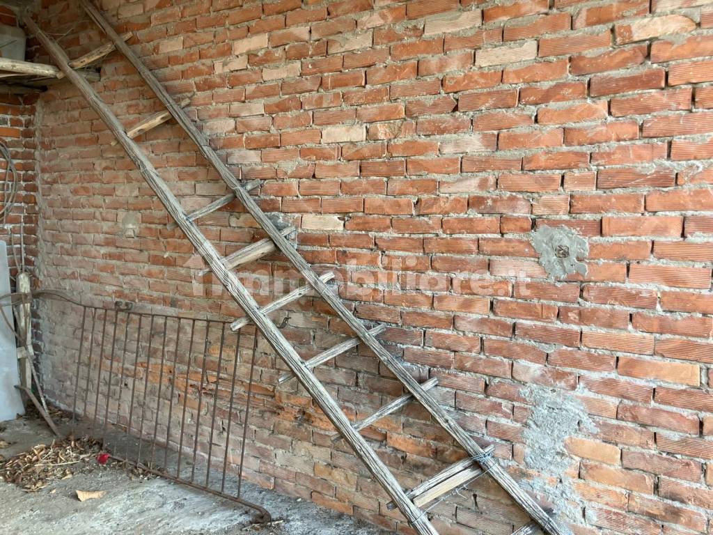 Stanza non arredata