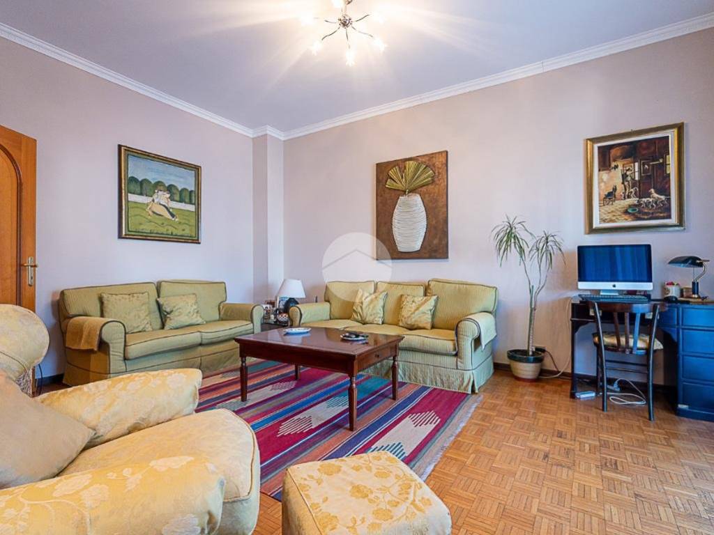 Salone