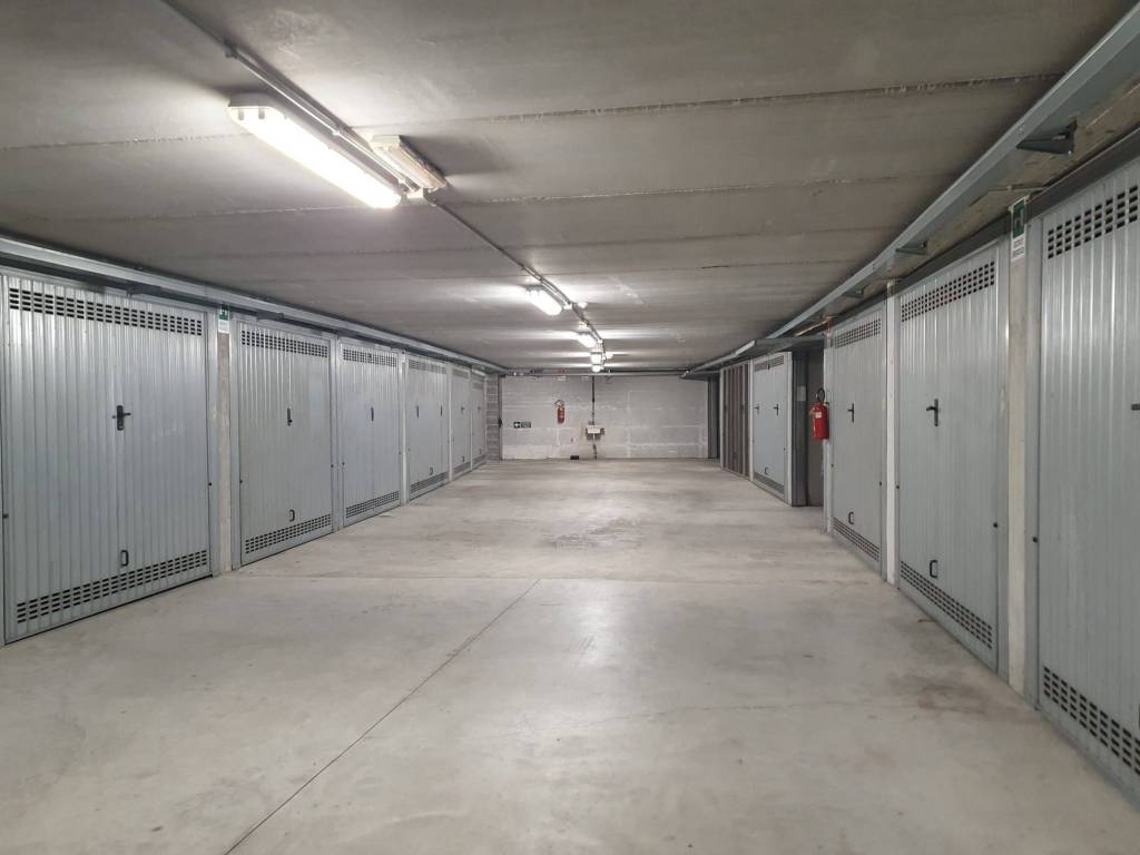Garage - box corso bra 38, mussotto, corso asti, alba