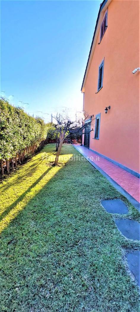 Villa in vendita a Giarre