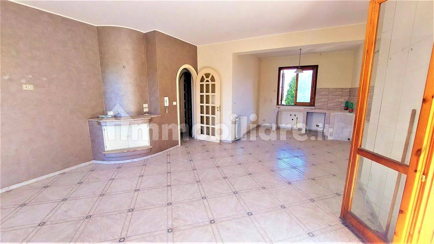 Appartamento in vendita a Giarre