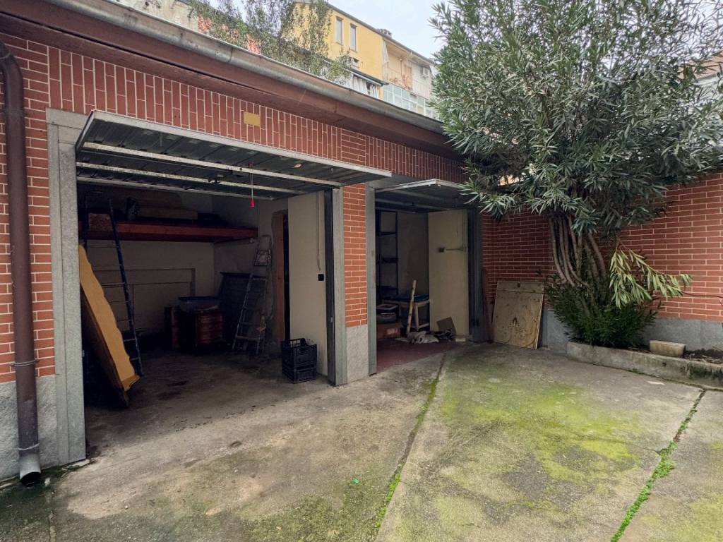 Garage - box via brandizzo 12, barriera di milano, torino